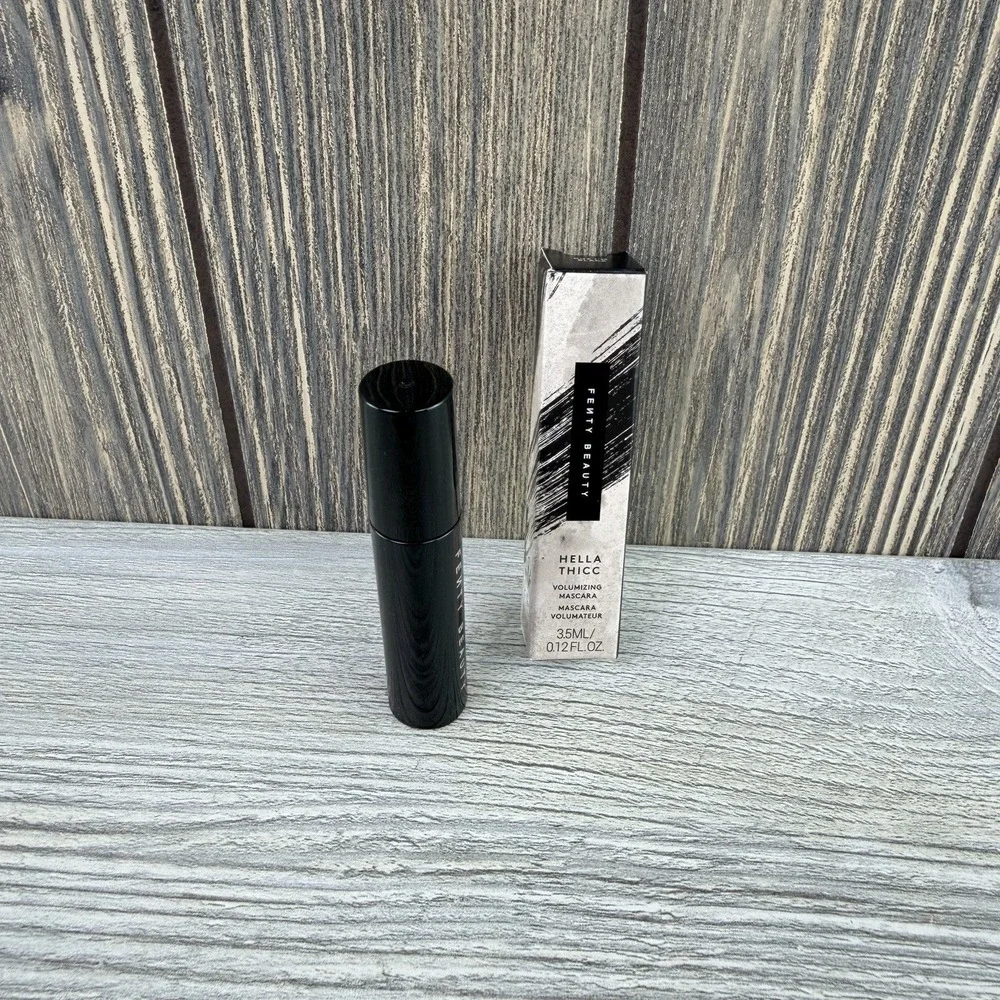 Fenty Beauty Hella Thicc Volumizing Mascara Cuz I'm Black Deluxe Travel Sz .12oz